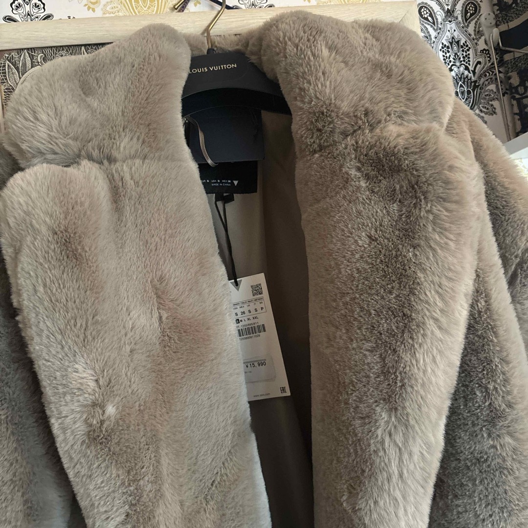 ZARA - ZARA ☆ファーコート新品未使用の通販 by ☆R's shop ZARA - ZARA ☆ファーコート新品未使用の通販 by ☆R's shop