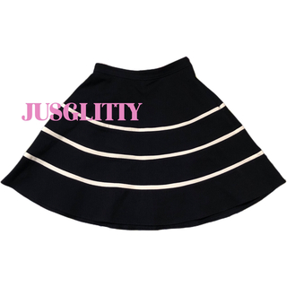 ジャスグリッティー(JUSGLITTY)の【JUSGLITTY】日本製　ひざ丈フレアスカート　ネイビー　紺　Mサイズ(ひざ丈スカート)
