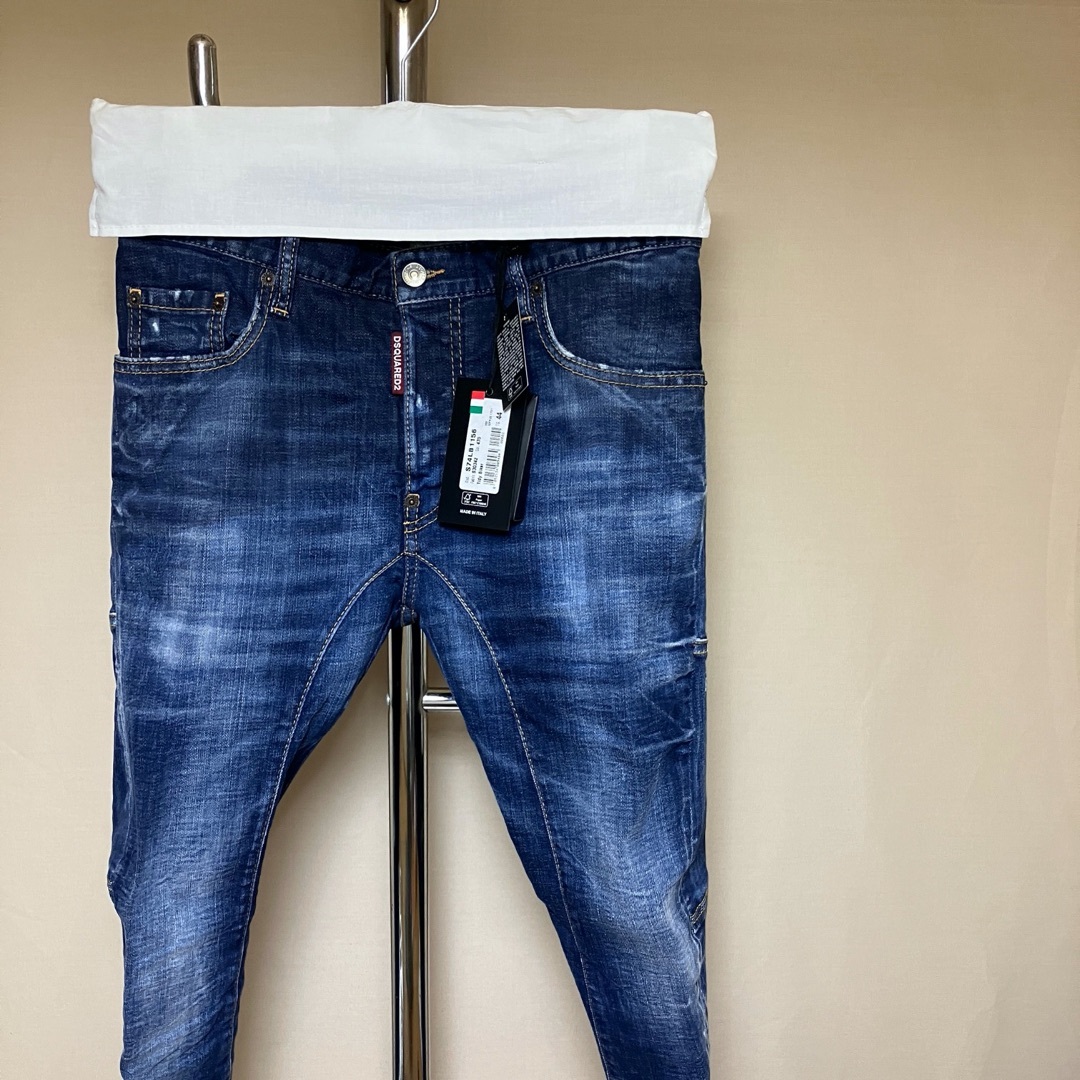 DSQUARED2(ディースクエアード)の新品 44 22aw DSQUARED2 Tidy Biker メッセ 5920 メンズのパンツ(デニム/ジーンズ)の商品写真