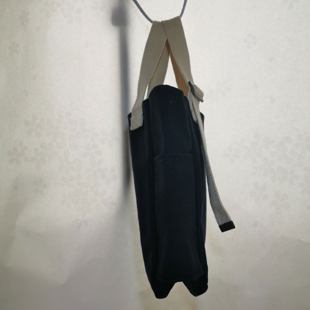 AfternoonTea(アフタヌーンティー)のアフタヌーンティー  縦型トートバッグ 綿100％ ネイビー 未使用品 メンズのバッグ(トートバッグ)の商品写真