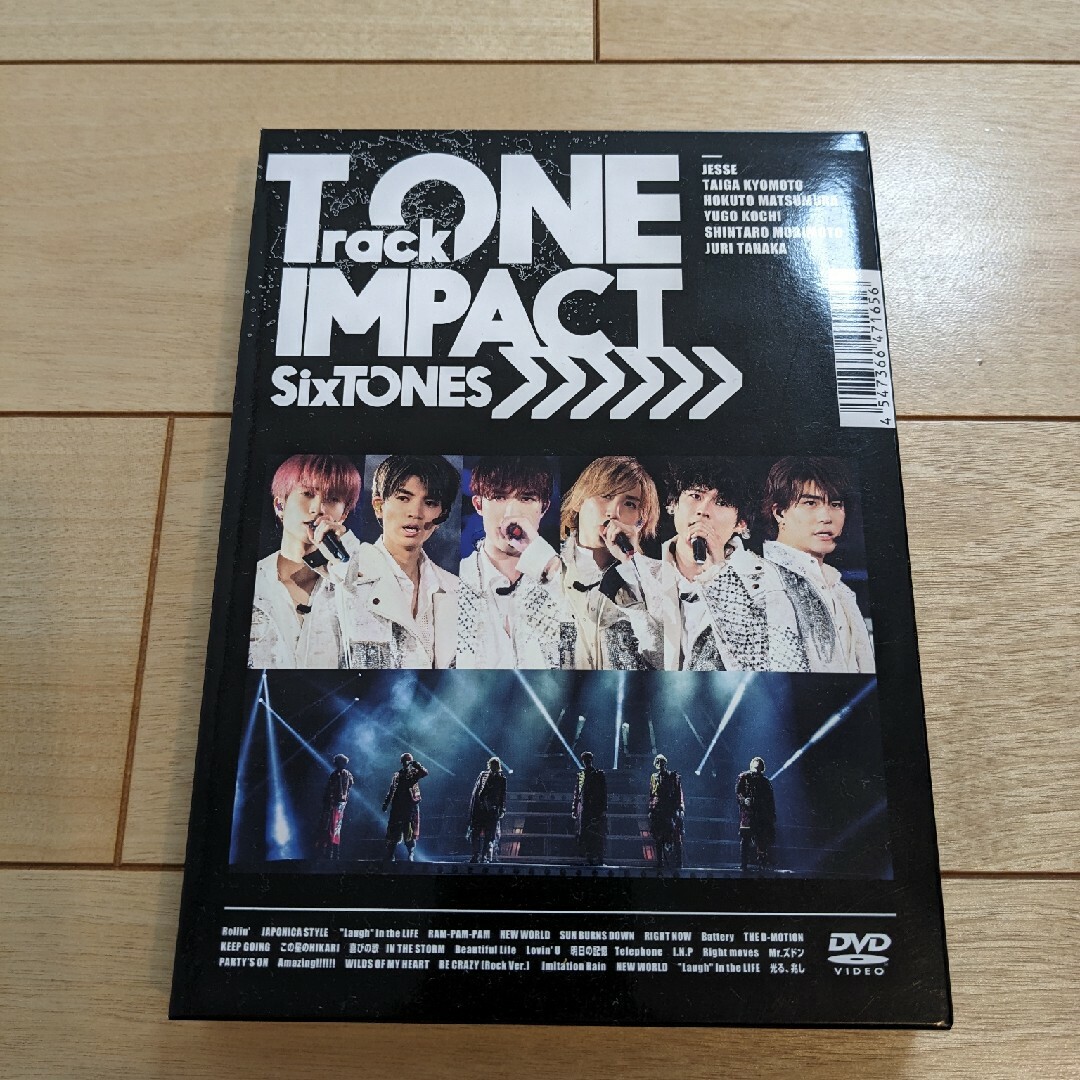 SixTONES(ストーンズ)のTrackONE　-IMPACT-（初回盤） DVD エンタメ/ホビーのDVD/ブルーレイ(ミュージック)の商品写真