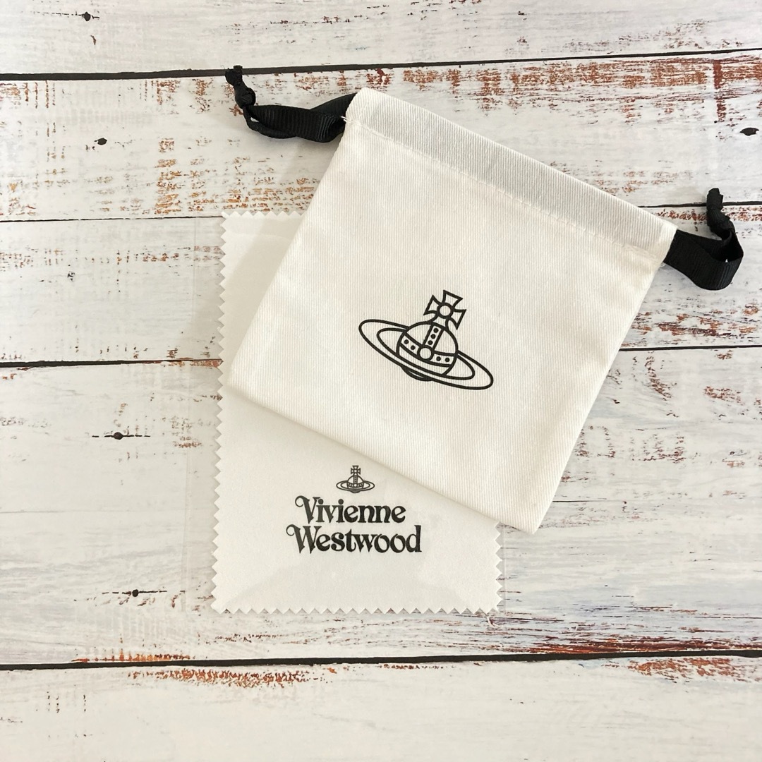 Vivienne Westwood(ヴィヴィアンウエストウッド)のヴィヴィアン　スモールオーブネックレス　ピンクゴールド レディースのアクセサリー(ネックレス)の商品写真