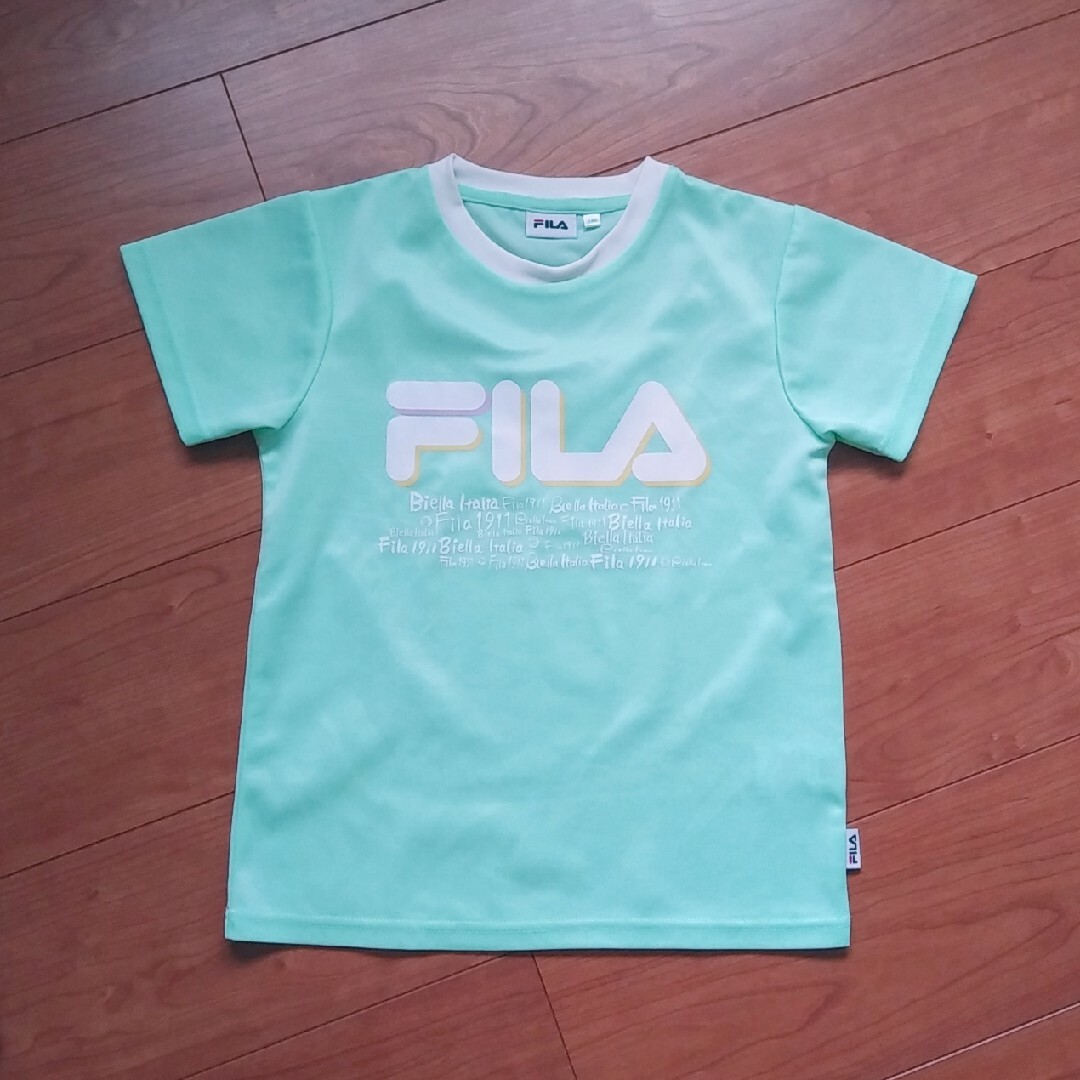 FILA(フィラ)のFILAスポーツウェア美品 スポーツ/アウトドアのランニング(ウェア)の商品写真