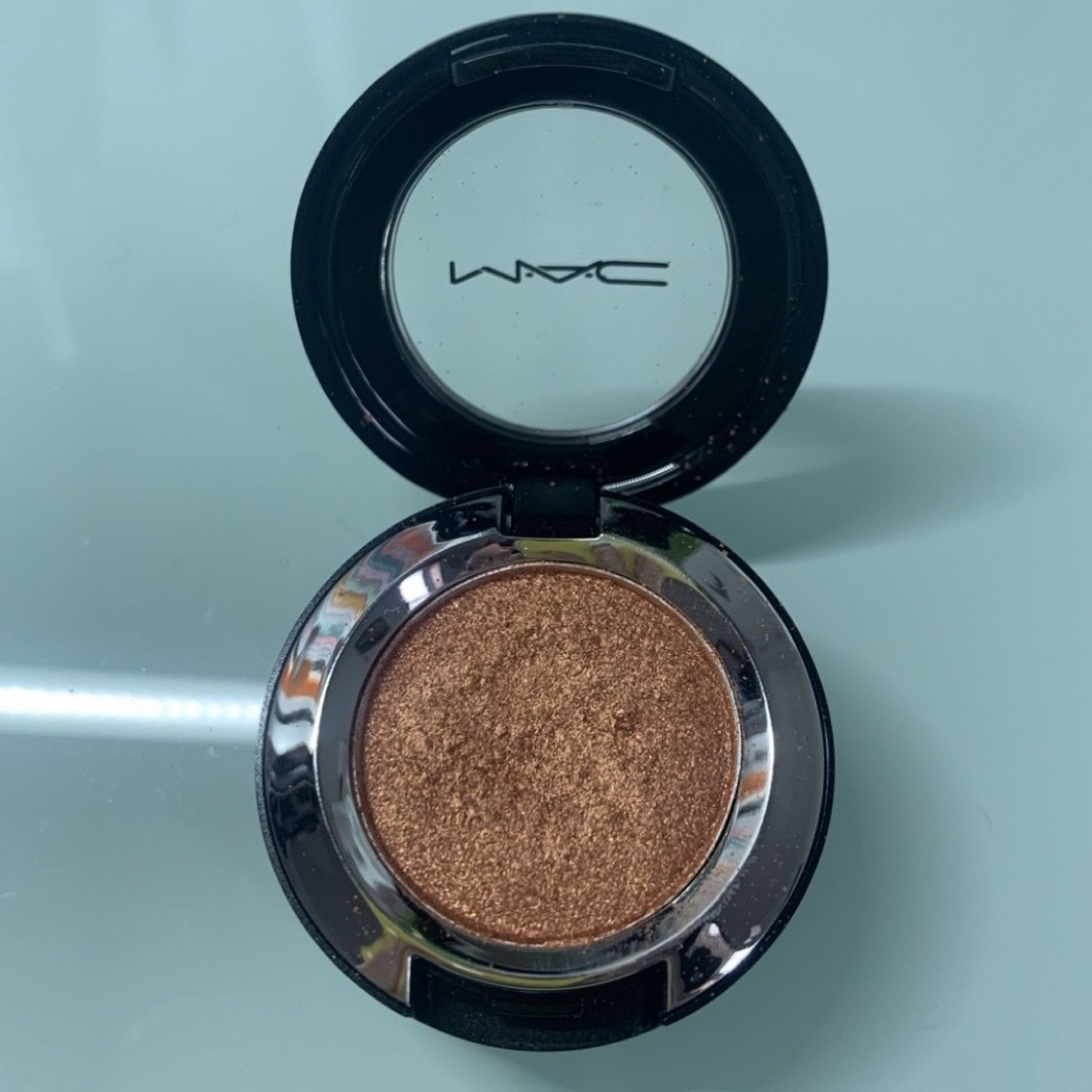 MAC(マック)のクチュールコッパー コスメ/美容のベースメイク/化粧品(アイシャドウ)の商品写真