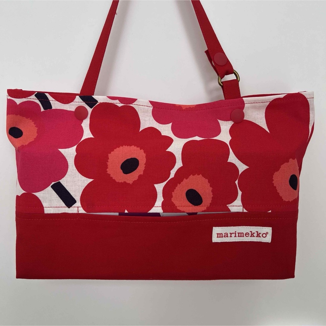 marimekko(マリメッコ)のボックスティッシュケース　レッド インテリア/住まい/日用品のインテリア小物(ティッシュボックス)の商品写真