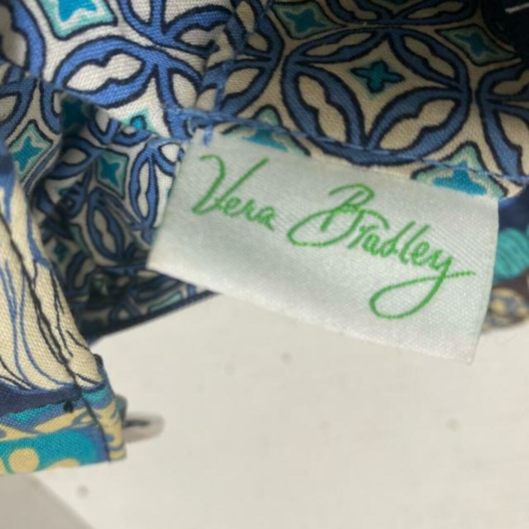 Vera Bradley(ヴェラブラッドリー)のVera Bradley(ベラブラッドリー) ショルダーバッグ - ダークネイビー×ライトブルー×マルチ 花柄/キルティング コットン レディースのバッグ(ショルダーバッグ)の商品写真