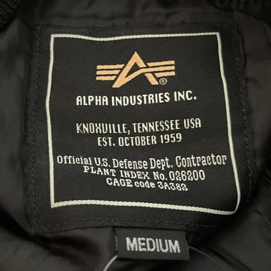 ALPHA INDUSTRIES(アルファインダストリーズ)のALPHA INDUSTRIES(アルファ) ブルゾン サイズM メンズ - 黒×ダークグレー 長袖/ジップアップ/秋/冬 メンズのジャケット/アウター(ブルゾン)の商品写真