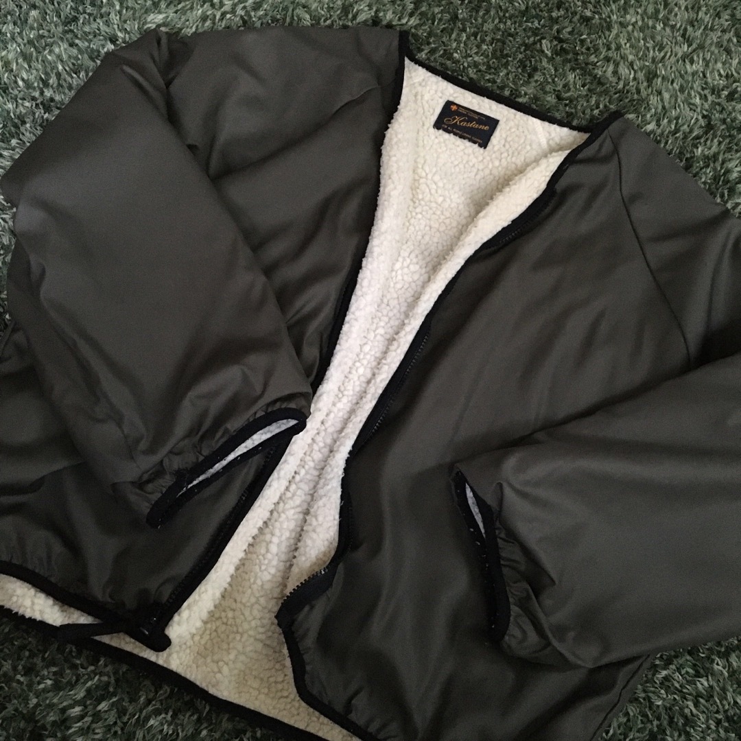 Kastane(カスタネ)のkastane リバーシブルボアブルゾン レディースのジャケット/アウター(ブルゾン)の商品写真