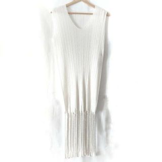 プリーツプリーズイッセイミヤケ(PLEATS PLEASE ISSEY MIYAKE)のPLEATS PLEASE(プリーツプリーズ) チュニック サイズ2 M レディース美品  - 白 ノースリーブ(チュニック)