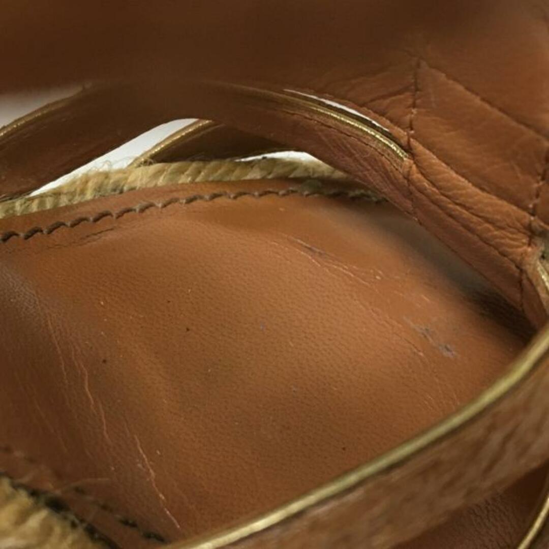 LOUIS VUITTON(ルイヴィトン)のLOUIS VUITTON(ルイヴィトン) サンダル 34 1/2 レディース - ブラウン×ベージュ×ゴールド ウェッジソール/型押し加工 レザー×麻 レディースの靴/シューズ(サンダル)の商品写真