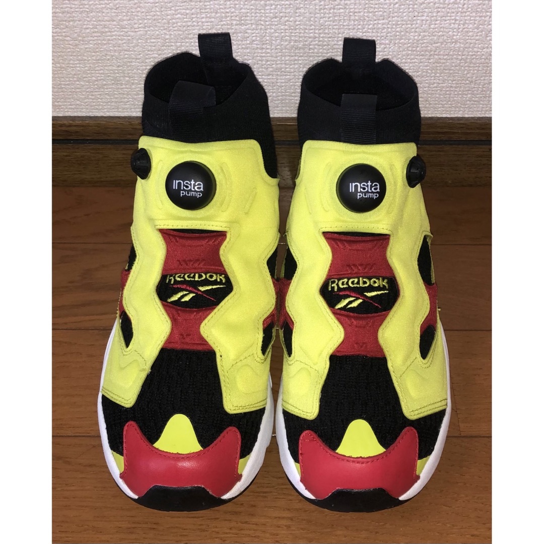 Reebok(リーボック)の24.5cm 良品 REEBOK INSTA PUMP FURY OG ULTK レディースの靴/シューズ(スニーカー)の商品写真