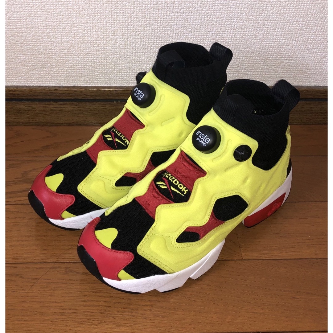 Reebok(リーボック)の24.5cm 良品 REEBOK INSTA PUMP FURY OG ULTK レディースの靴/シューズ(スニーカー)の商品写真