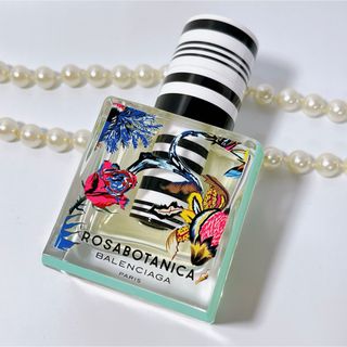 バレンシアガ 香水の通販 86点 | Balenciagaのコスメ/美容を買うならラクマ バレンシアガ 香水の通販 86点 | Balenciagaのコスメ/美容を買うならラクマ