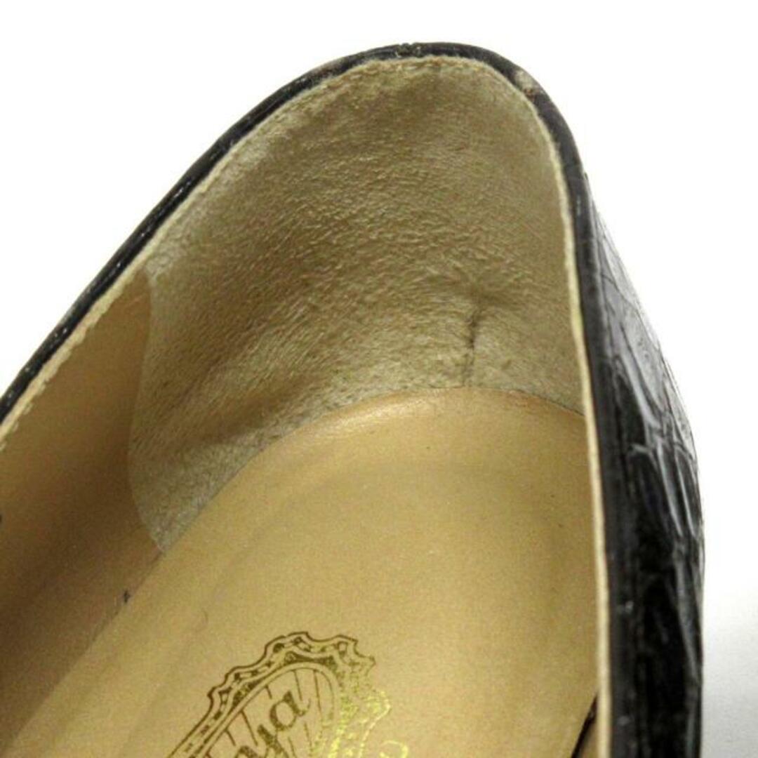 銀座ヨシノヤ/Yoshinoya(ギンザヨシノヤ) パンプス 22 1/2 レディース - ダークブラウン×ゴールド リボン エナメル（レザー） レディースの靴/シューズ(ハイヒール/パンプス)の商品写真