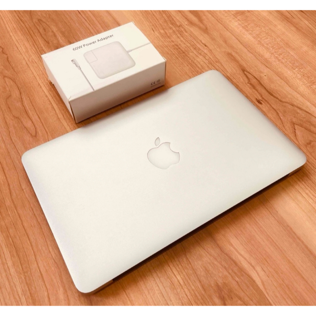 Apple(アップル)のMacBookAir スマホ/家電/カメラのPC/タブレット(ノートPC)の商品写真