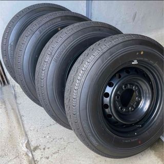 ブリヂストン(BRIDGESTONE)のハイエース200系　タイヤホイール4本セット　15インチ(タイヤ・ホイールセット)