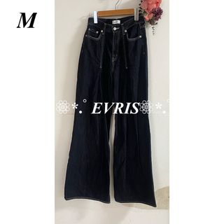 エヴリス(EVRIS)のエヴリスEVRIS タックボリュームフレアパンツ(デニム/ジーンズ)