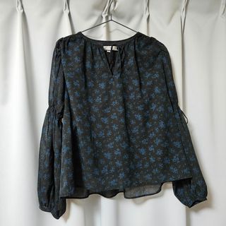 マウジー(moussy)のmoussy トップス ブラウス(シャツ/ブラウス(長袖/七分))