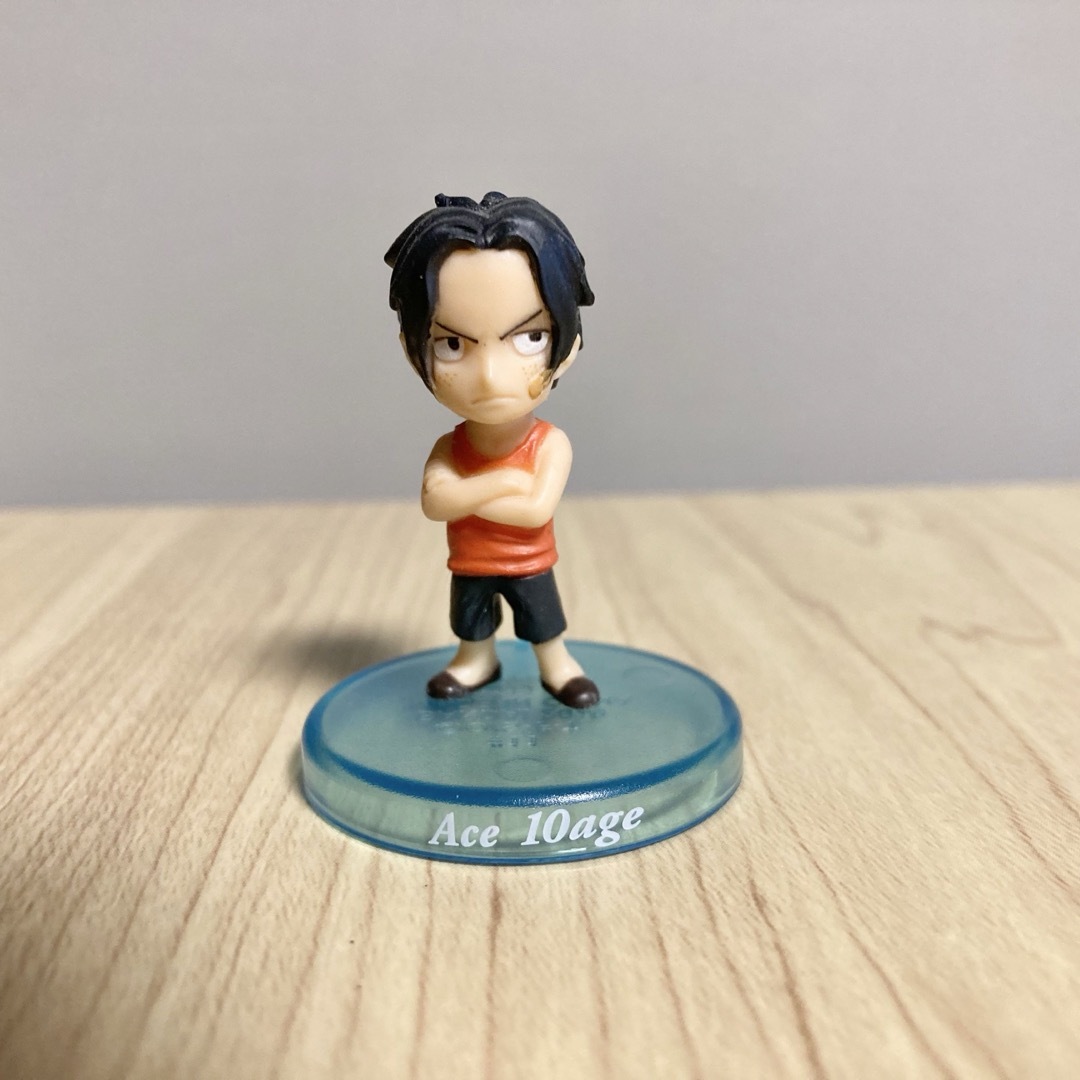 ONE PIECE(ワンピース)のONE PIECE エース フィギュア エンタメ/ホビーのおもちゃ/ぬいぐるみ(キャラクターグッズ)の商品写真