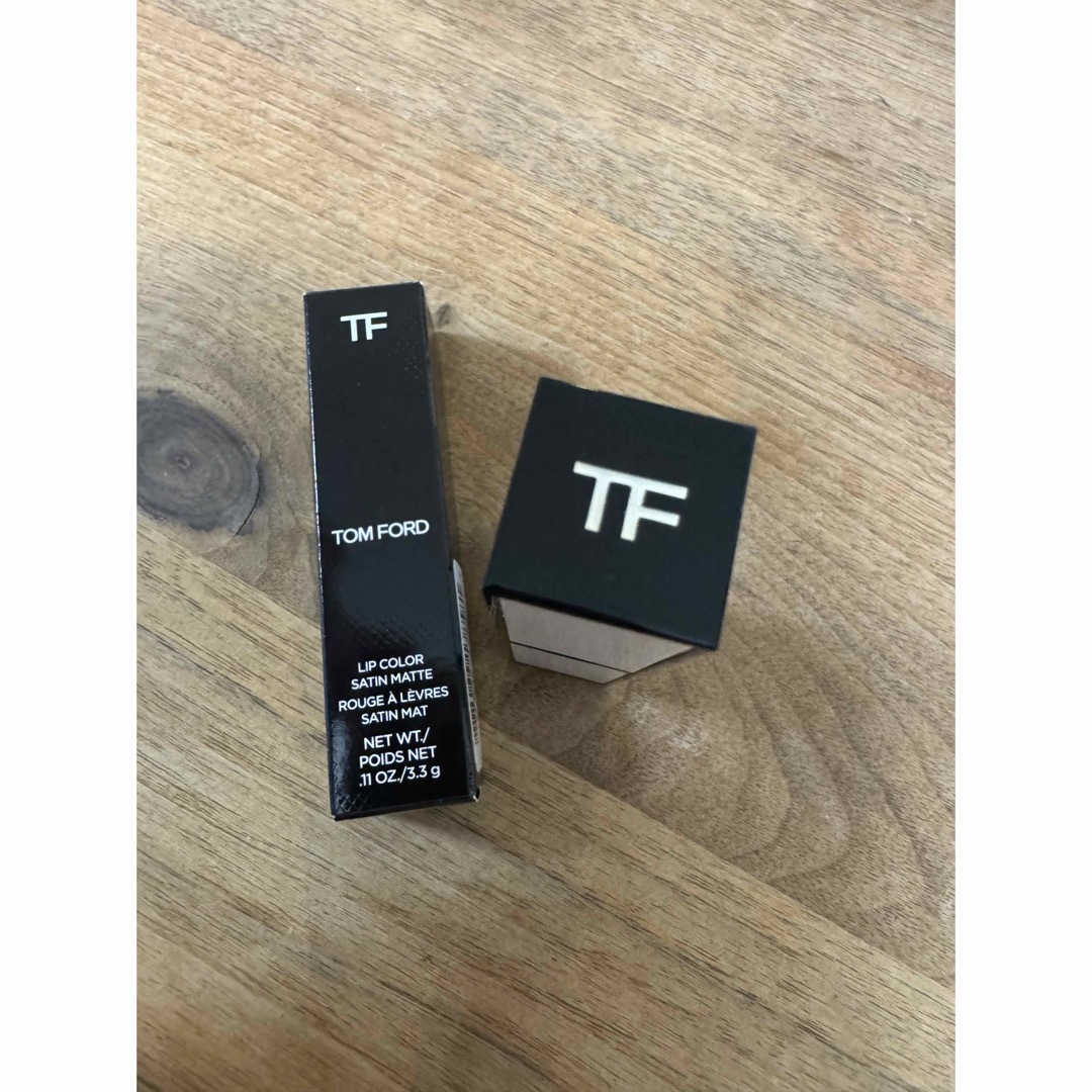 TOM FORD BEAUTY(トムフォードビューティ)のトムフォード リップカラー サテンマット（限定品） コスメ/美容のベースメイク/化粧品(口紅)の商品写真