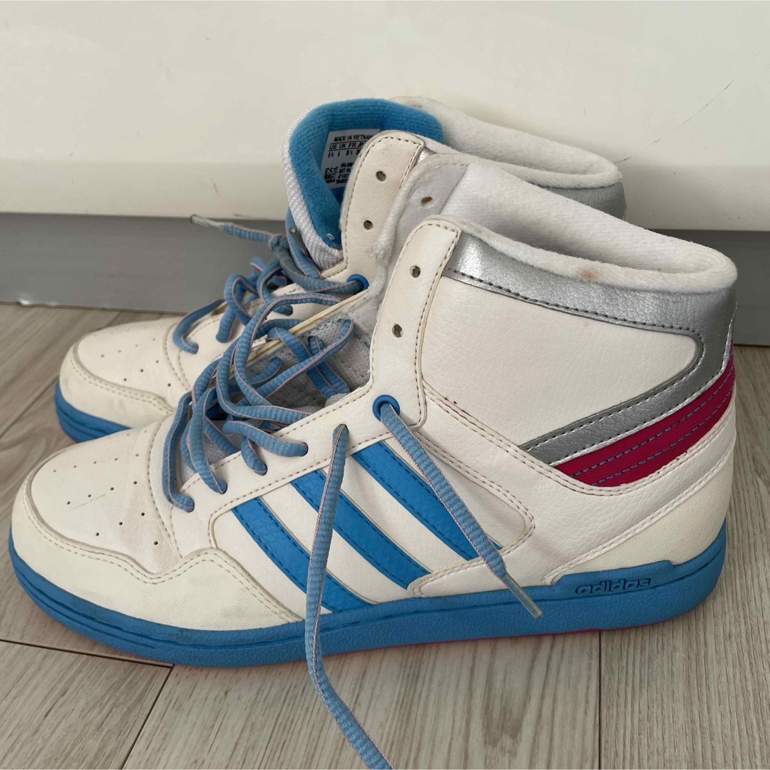 adidas(アディダス)の25cm！adidas ✩ハイカットスニーカー　ブルーピンク　可愛い レディースの靴/シューズ(スニーカー)の商品写真