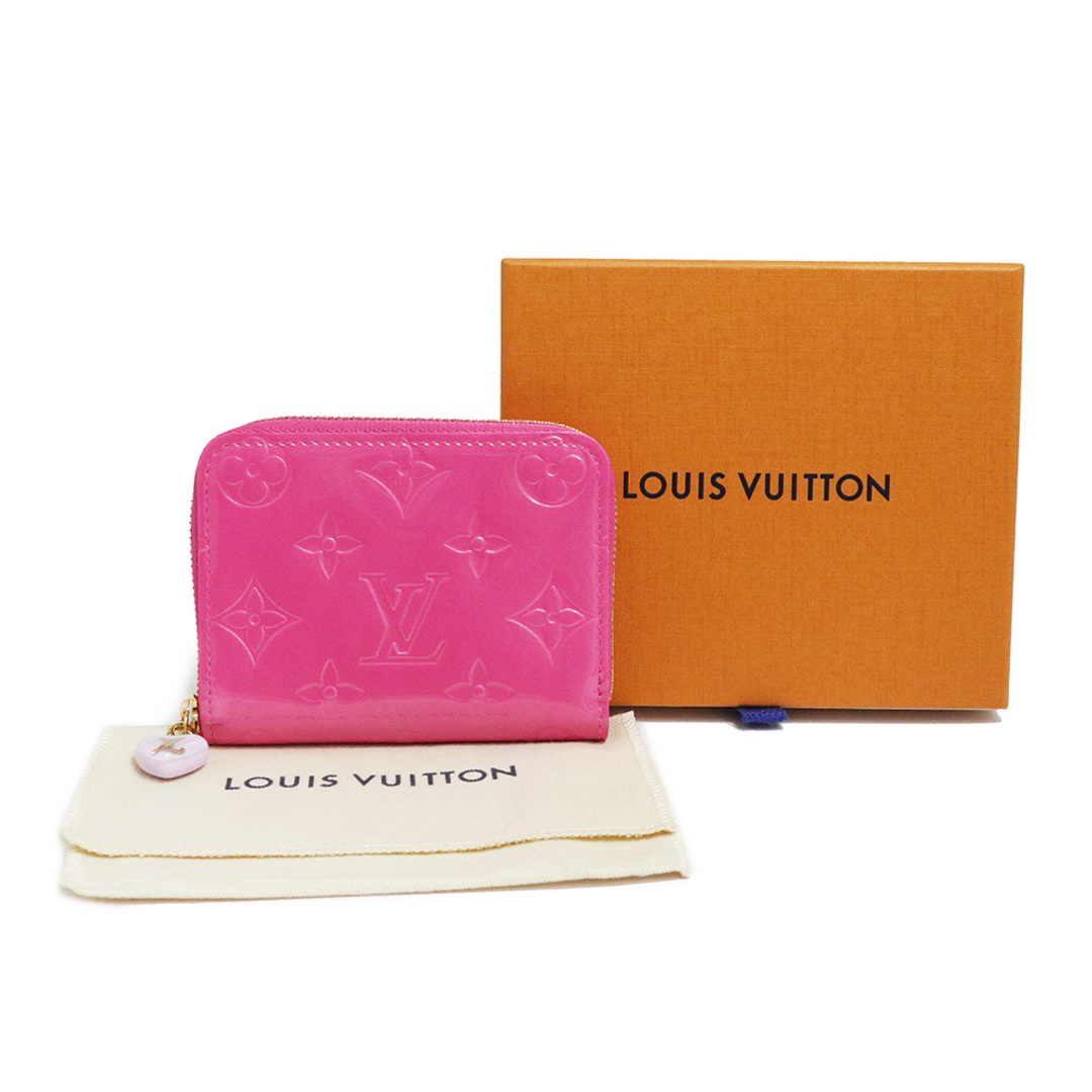 LOUIS VUITTON(ルイヴィトン)のルイ ヴィトン ジッピー コインパース LVリミックス コインケース 小銭入れ 財布 ヴェルニ レザー ネオンピンク ゴールド金具 M82976 箱付 LOUIS VUITTON（新品・未使用品） レディースのファッション小物(コインケース)の商品写真