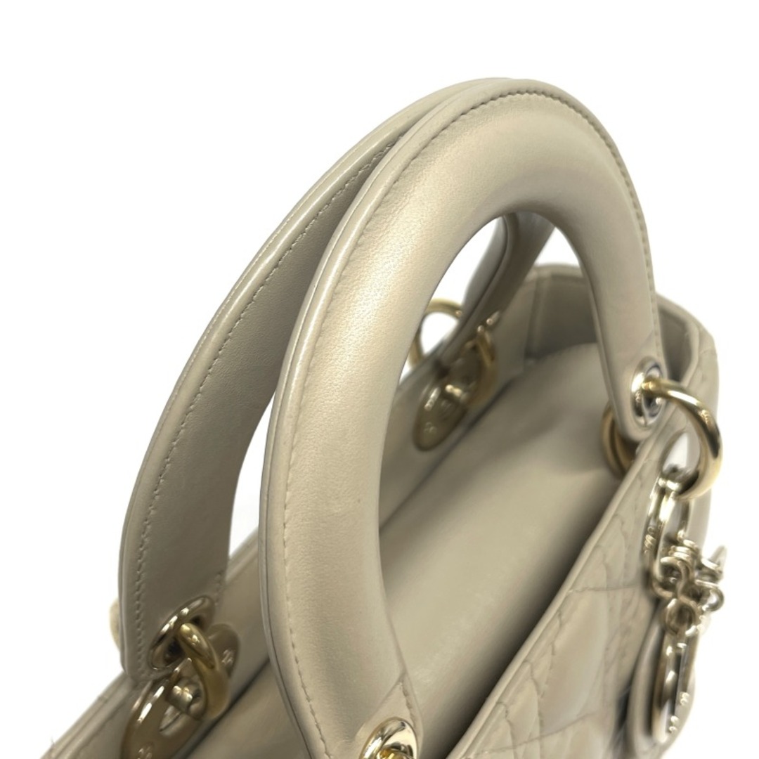 Christian Dior(クリスチャンディオール)のクリスチャンディオール レディディオール スモール ラムスキン バッグ トートバッグ ショルダーバッグ ベージュ レディースのバッグ(トートバッグ)の商品写真