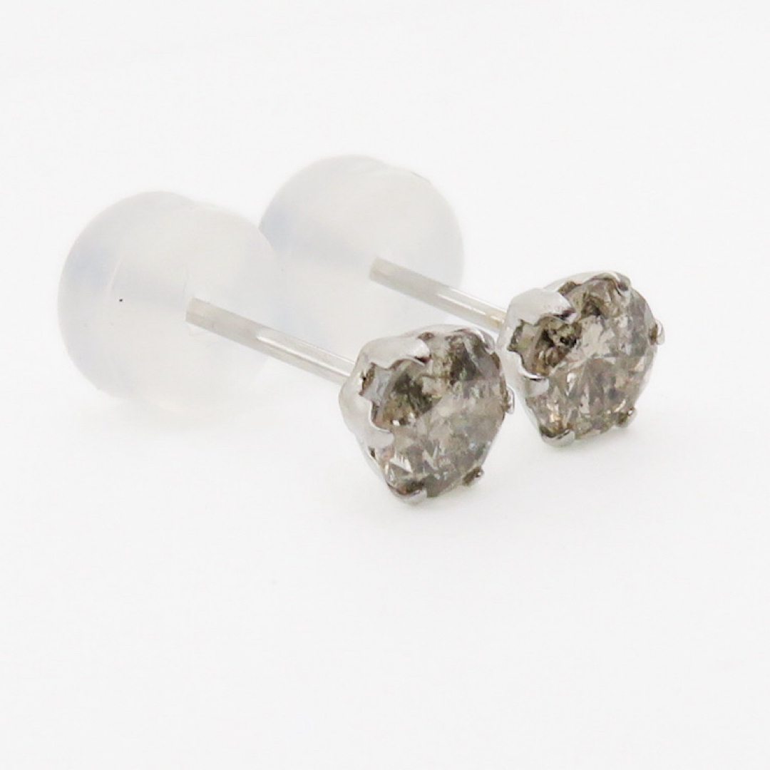 Pt900 　天然ダイヤモンド計0.4ctピアス　ブラウン〜グレー系　新品 メンズのアクセサリー(ピアス(両耳用))の商品写真