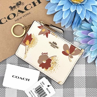 コーチ(COACH)の【新品】COACH コーチ 花柄 ホワイト レザー コインケース(コインケース)