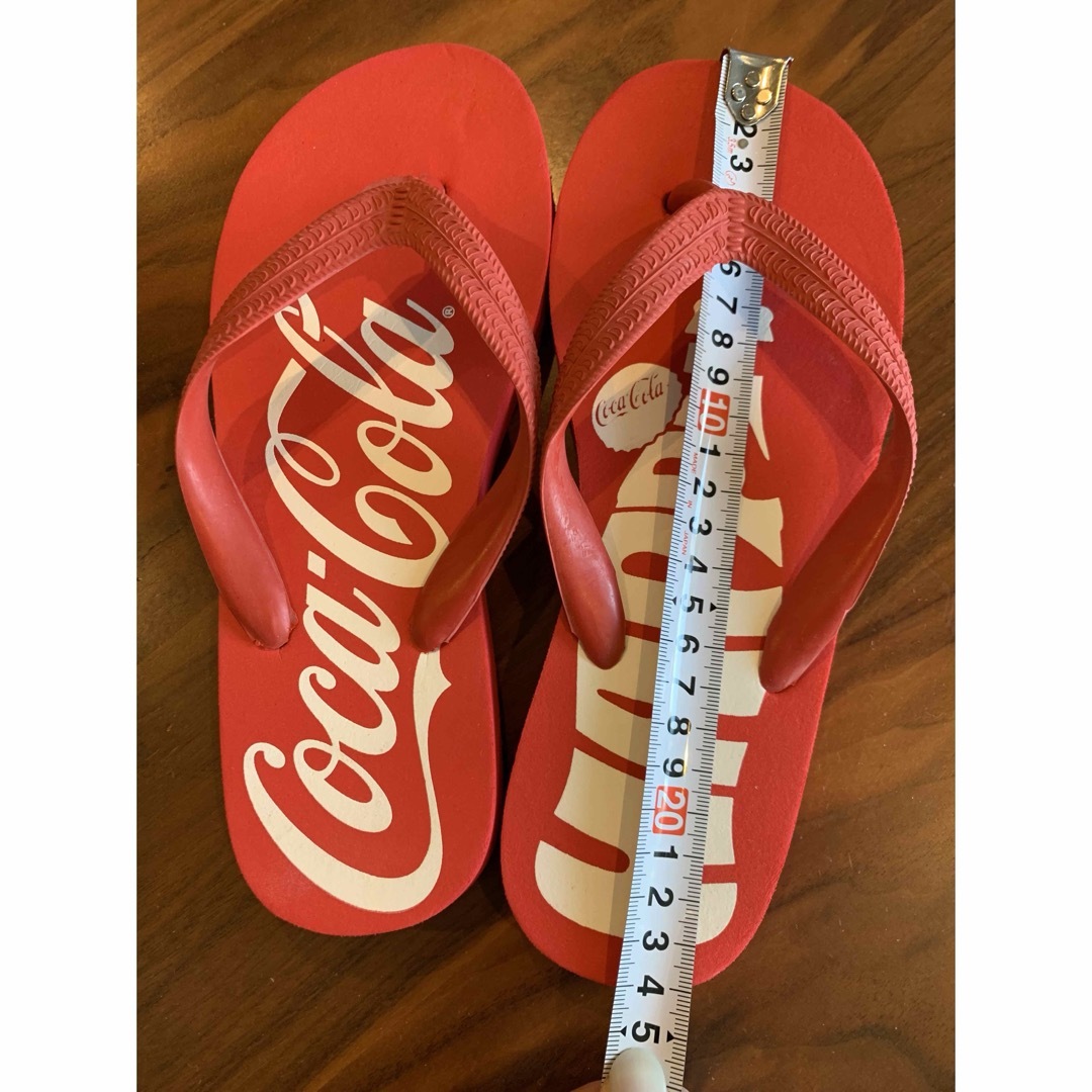 コカ・コーラ(コカコーラ)のコカコーラ ビーチサンダル 24センチ レディースの靴/シューズ(ビーチサンダル)の商品写真