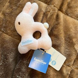 familiar - お値下げ中！ファミリア　ラトル　新品未使用タグ付き！