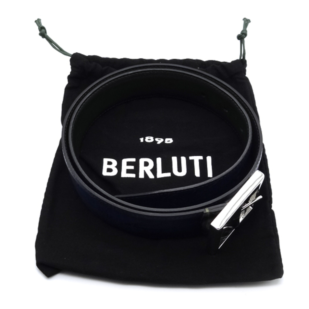 Berluti(ベルルッティ)のベルルッティ カリグラフィ クラシック レザーリバーシブルベルト 85cm ブルー グリーン メンズのファッション小物(ベルト)の商品写真