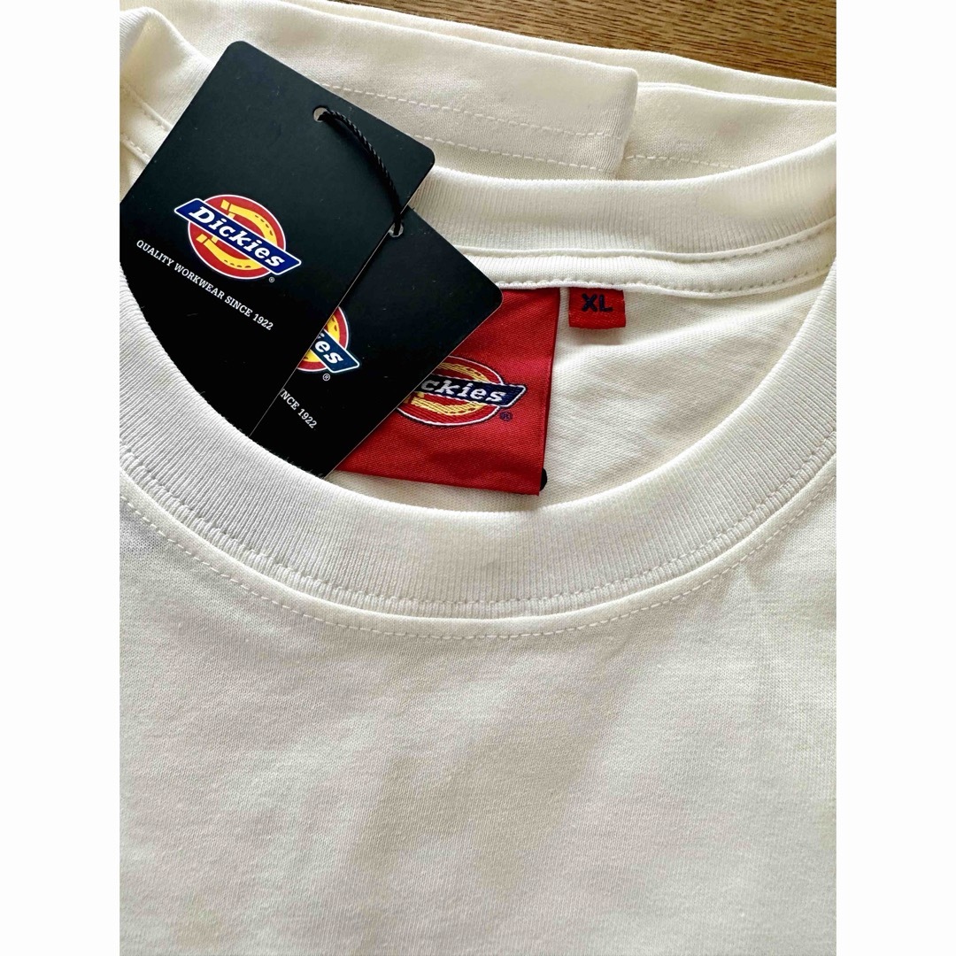 Dickies(ディッキーズ)の1924 新品　Dickies フロントロゴ　半袖　Tシャツ　クリーム　XL メンズのトップス(Tシャツ/カットソー(半袖/袖なし))の商品写真