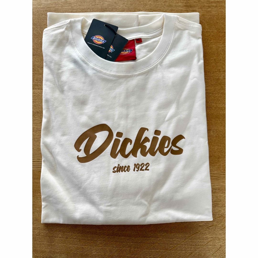 Dickies(ディッキーズ)の1924 新品　Dickies フロントロゴ　半袖　Tシャツ　クリーム　XL メンズのトップス(Tシャツ/カットソー(半袖/袖なし))の商品写真