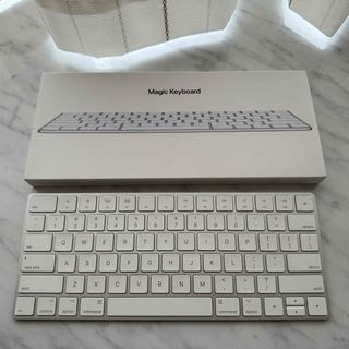 アップル(Apple)の【超美品】Apple Magic Keyboard US配列(PC周辺機器)