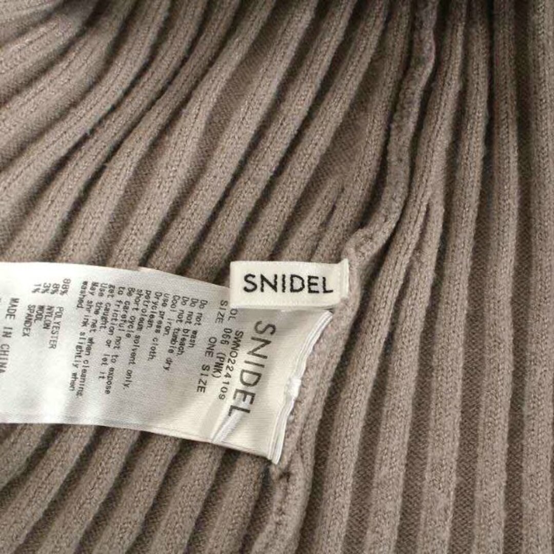 SNIDEL(スナイデル)のスナイデル リブタイトミニワンピ ニットワンピース 長袖 ハイネック F グレー レディースのワンピース(ミニワンピース)の商品写真