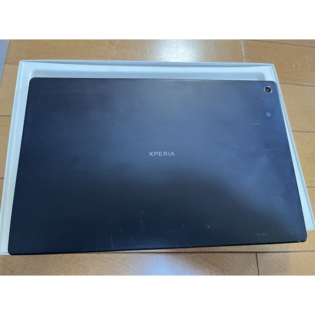 SONY(ソニー)のSONY Xperia Z2 Tablet SO-05F Black タブレット スマホ/家電/カメラのPC/タブレット(タブレット)の商品写真