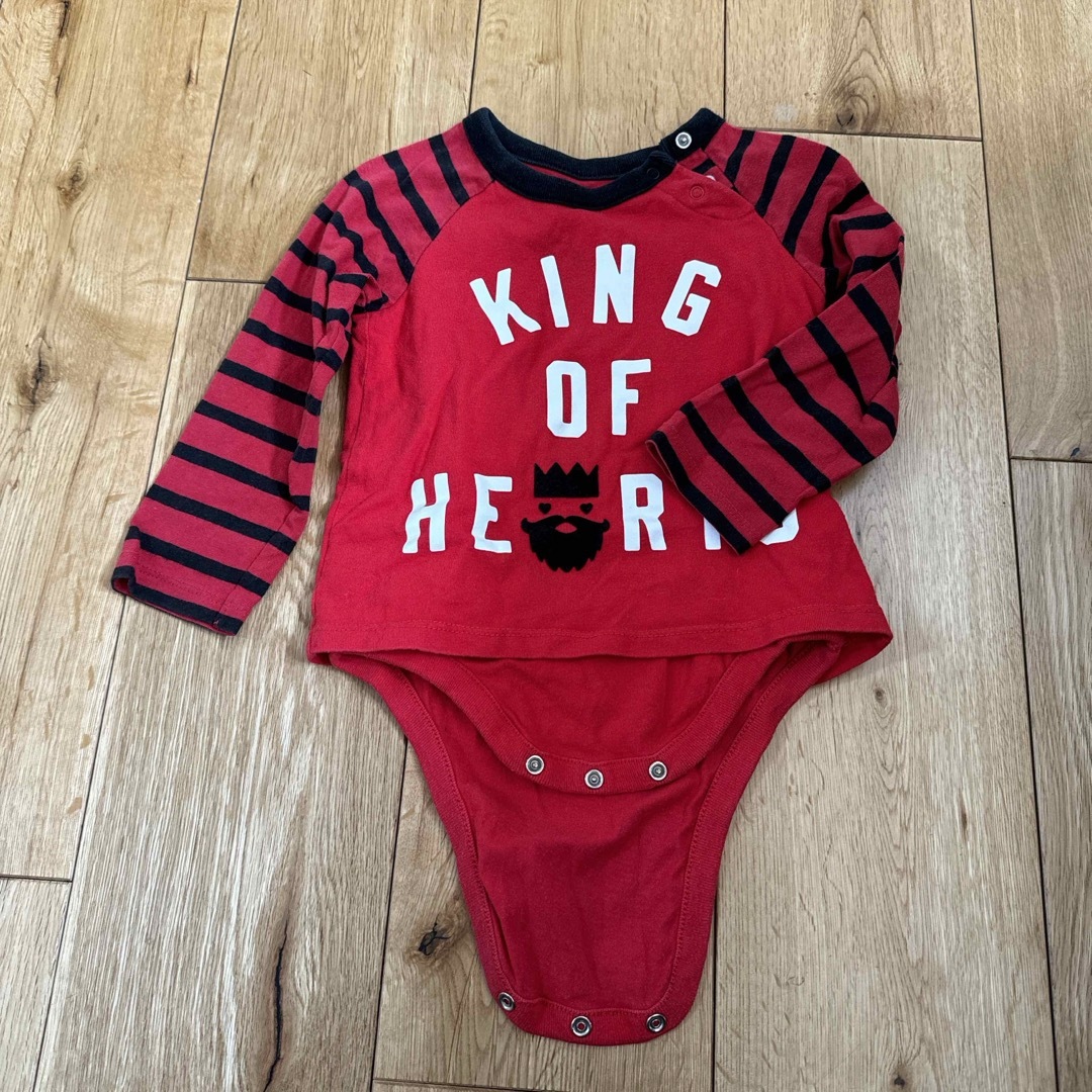 babyGAP(ベビーギャップ)のロンＴ･ロンパース キッズ/ベビー/マタニティのキッズ服男の子用(90cm~)(Tシャツ/カットソー)の商品写真