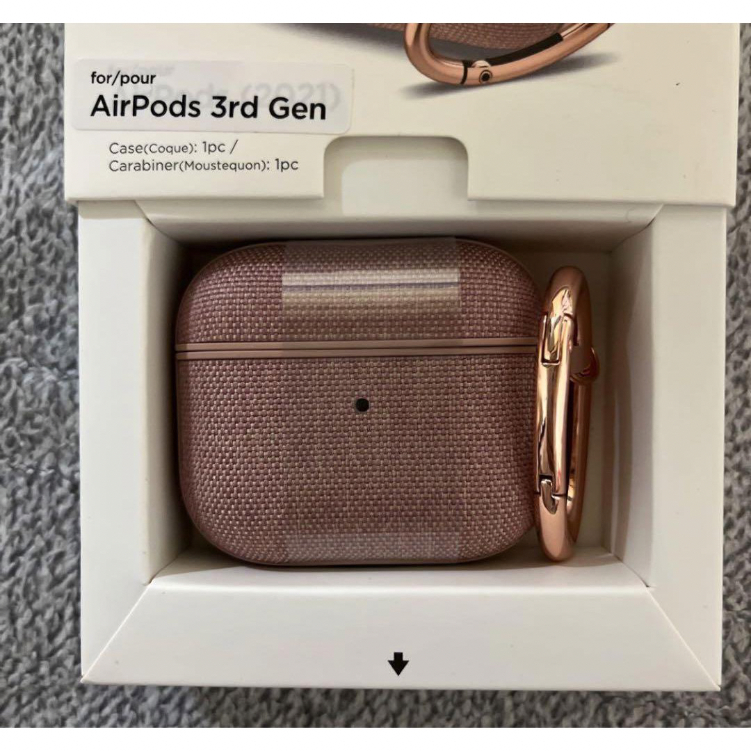 Spigen AirPods AirPods 3ケース スマホ/家電/カメラのオーディオ機器(ヘッドフォン/イヤフォン)の商品写真