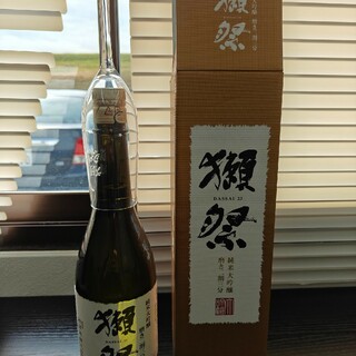日本酒　獺祭　720ml　純米大吟醸　磨き二割三分(日本酒)