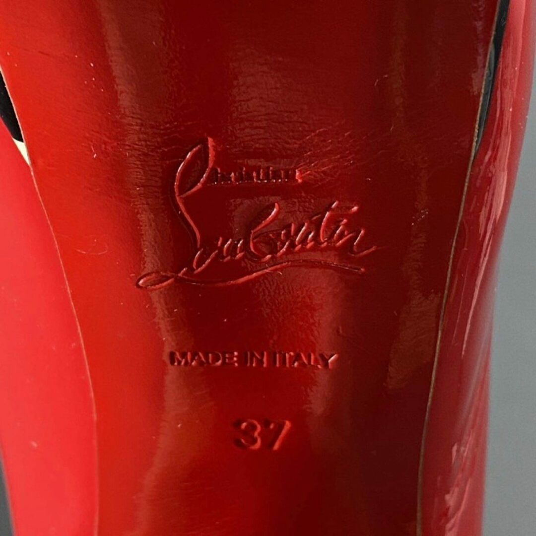 Christian Louboutin(クリスチャンルブタン)の7j20 Christian Louboutin クリスチャンルブタン パテントレザー ハイヒール パンプス オープントゥ 37 マルチカラー パテントレザー イタリア製 レディースの靴/シューズ(ハイヒール/パンプス)の商品写真