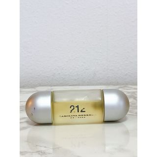 CAROLINA HERRERA - 人気　キャロライナヘレラ　212 オーデトワレ　30ml スプレー