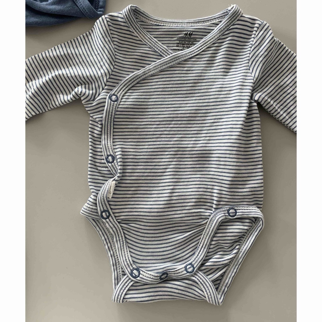 H&M(エイチアンドエム)のh&m コットン2ピースセット　新生児 キッズ/ベビー/マタニティのベビー服(~85cm)(ロンパース)の商品写真