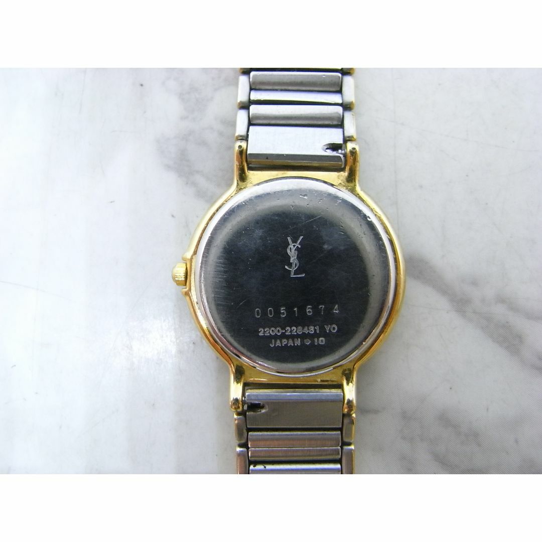 Yves Saint Laurent(イヴサンローラン)のヴィンテージ　イブサンローラン　YSL　レディース　ウォッチ　薄 7 レディースのファッション小物(腕時計)の商品写真