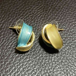 ピアス　ツートン　ピアス(ピアス)