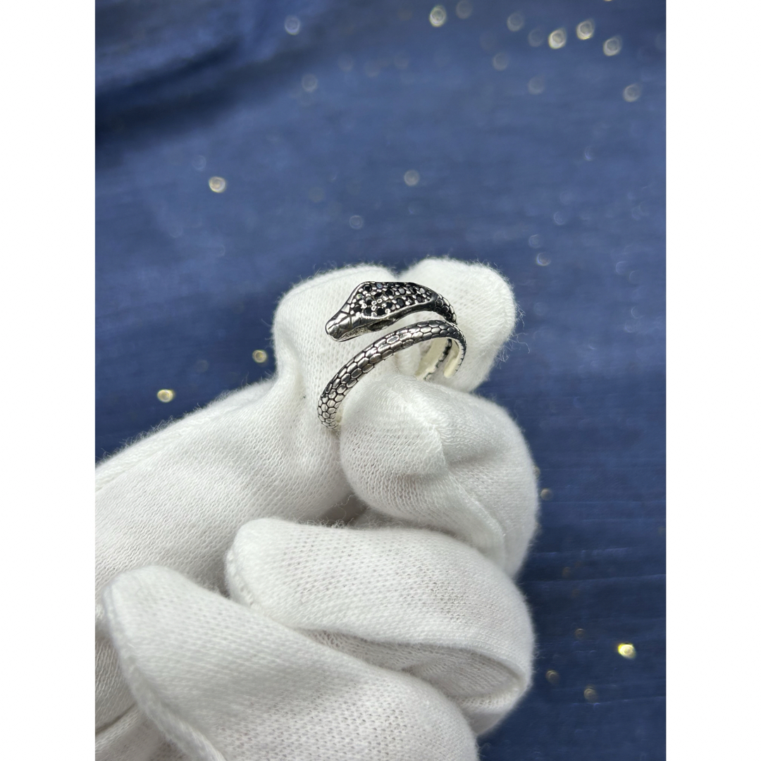 指輪　蛇　リング　メンズ　レディースリング　個性　フリーサイズ メンズのアクセサリー(リング(指輪))の商品写真