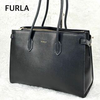 ✨美品✨ FURLA カプリッチョ　トートバッグ　A4 大容量　グレージュ　シボ