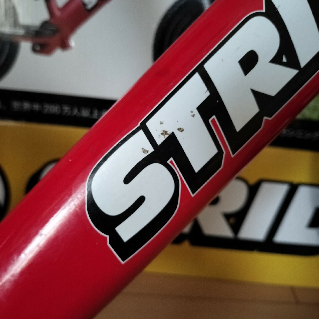 STRIDER スポーツモデル 12インチ レッド　ストライダー エンタメ/ホビーのテーブルゲーム/ホビー(三輪車/乗り物)の商品写真