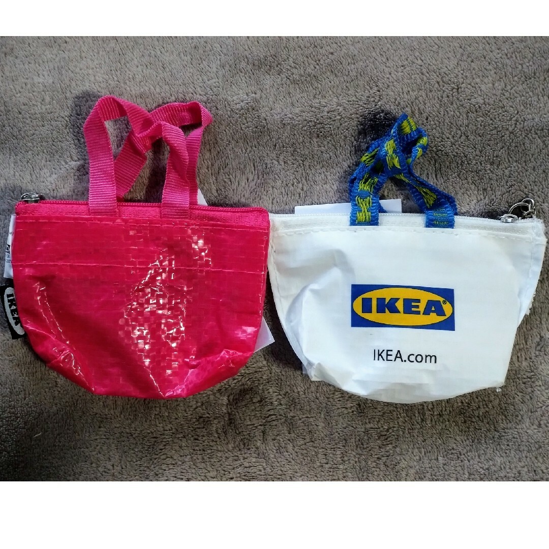 IKEA(イケア)のIKEA　クノーリグ（KNÖLIG）キーリング, S ホワイト＆ピンク2個セット レディースのファッション小物(キーホルダー)の商品写真