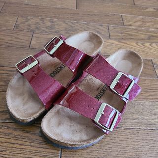 ビルケンシュトック(BIRKENSTOCK)のBIRKENSTOCK　ボルドー　アリゾナ　サンダル(サンダル)